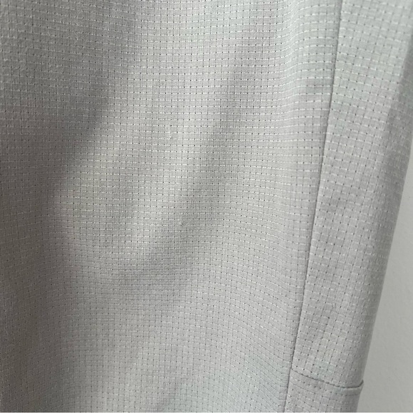 Lululemon Men’s Commission Slim-Fit Ventlight Pants Mojave Tan 34x27 - Picture 7 of 10